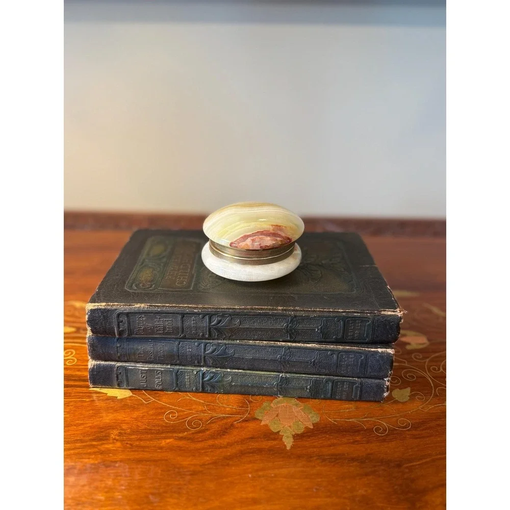 Vintage‎ Onyx Jewelry Box - Small Round Stone Trinket Box